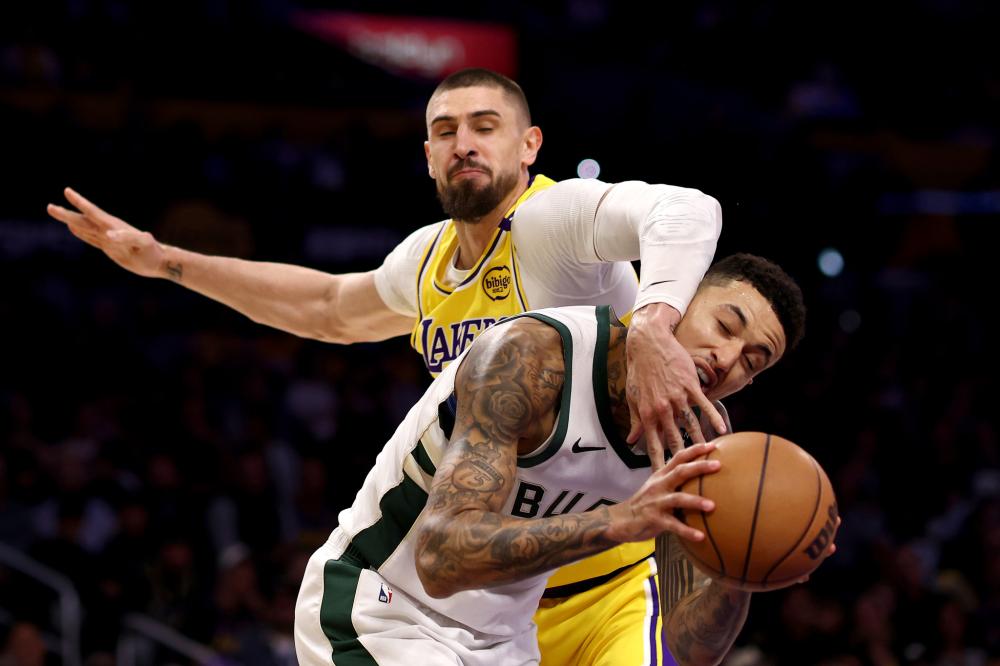 或许真相永 或许真相永